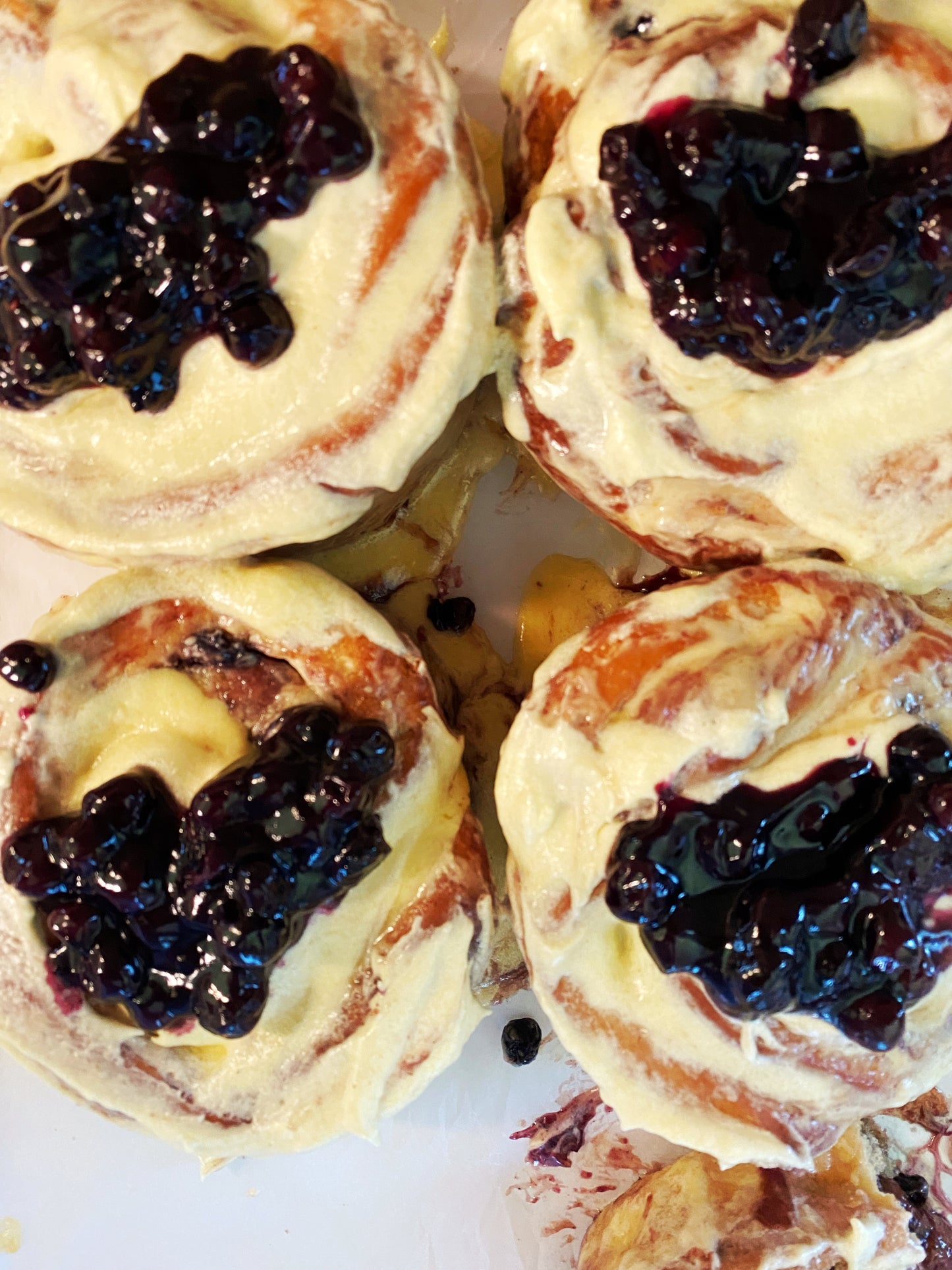 Blueberry Lemon Cinnamon Rolls for Saturday, June 28th, 12:00 Noon Pick Up