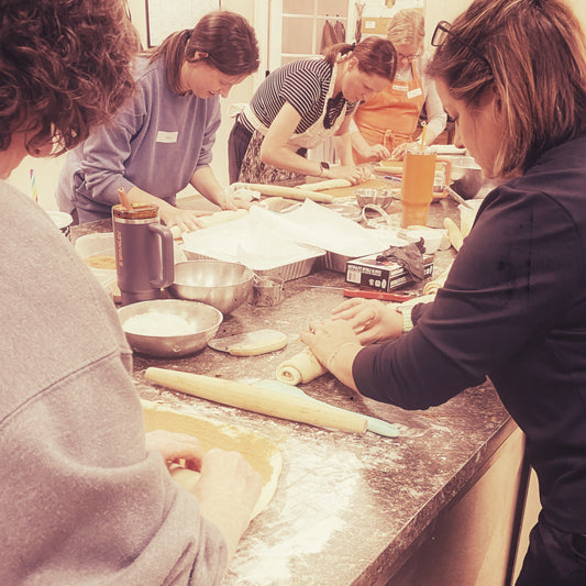 Beginner Cinnamon Roll Workshop