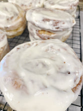 Load image into Gallery viewer, BGP Classic Cinnamon Rolls
