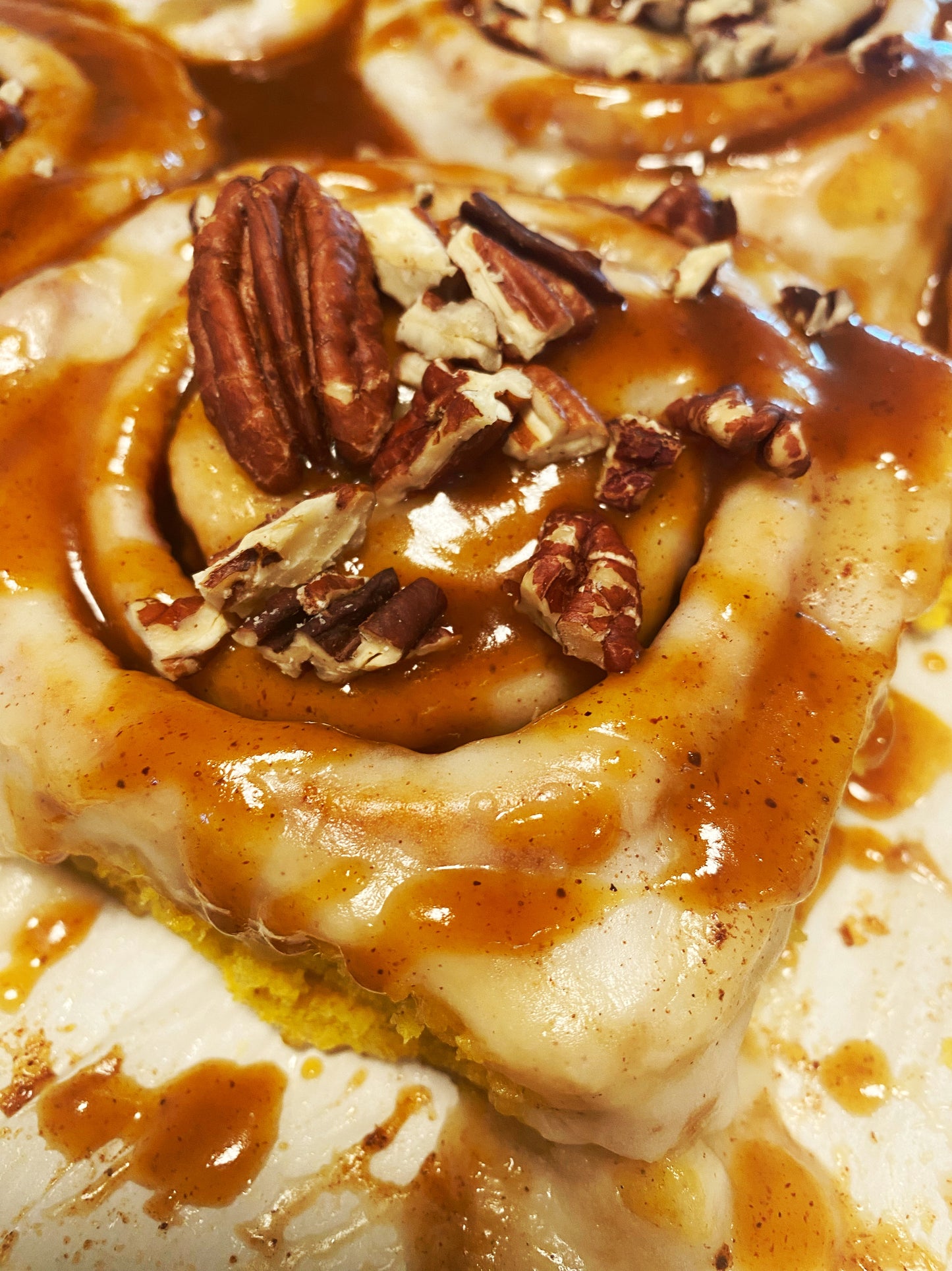 Harvest Pumpkin Cinnamon Rolls  Saturday, September 20, 4:00 Pick Up