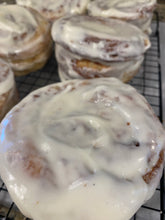 Load image into Gallery viewer, BGP Classic Cinnamon Rolls
